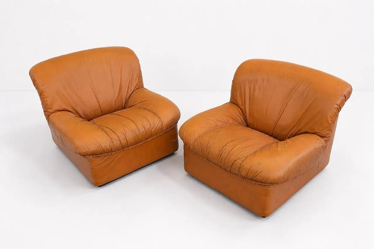 Pair of Giusy lounge chairs in leather from Neoflex, 1970s 7