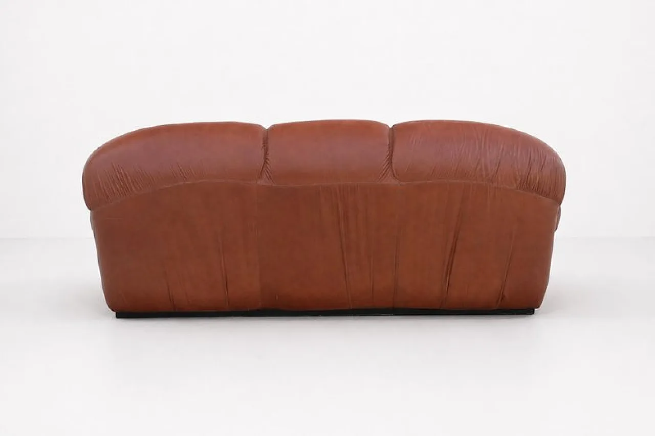 Sculptural sofa, 1970s 6