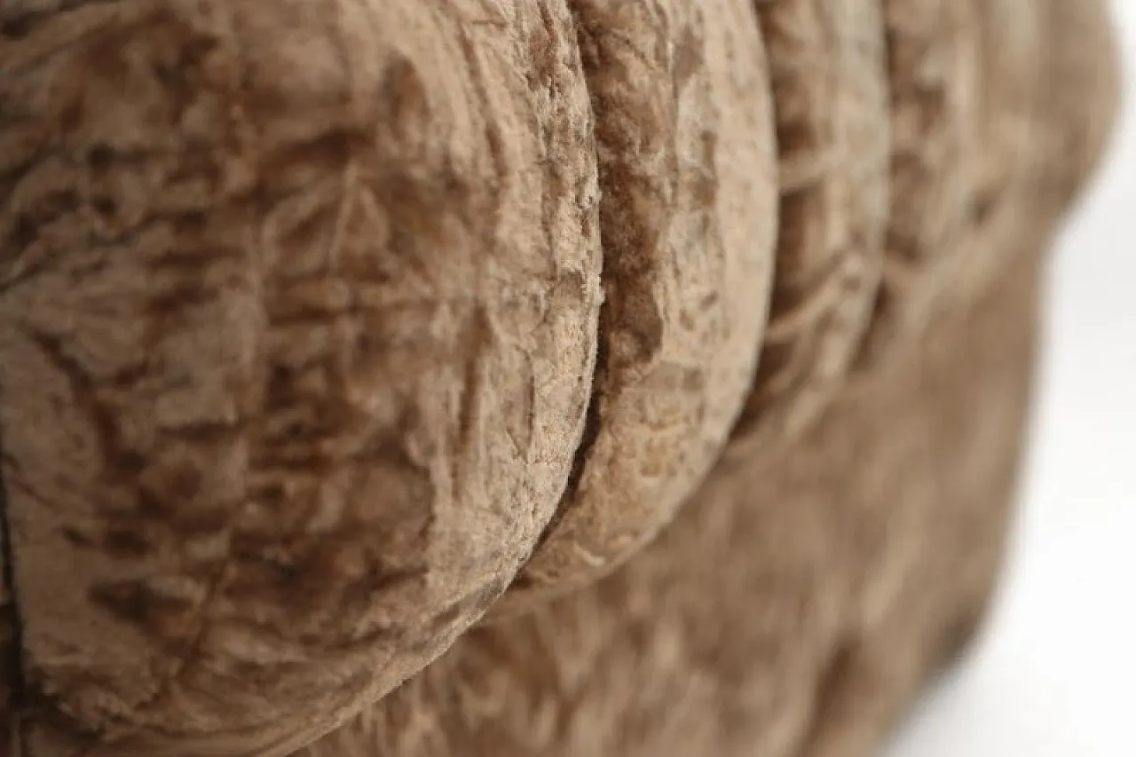 Sculptural sofa, 1970s 7