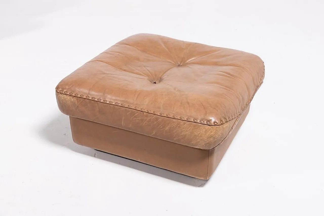 DS 101 Lounge chair in leather with ottoman from de Sede, 1970s 9