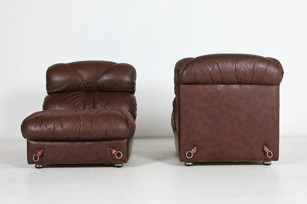 Pair of sculptural lounge chairs, 1970s 3