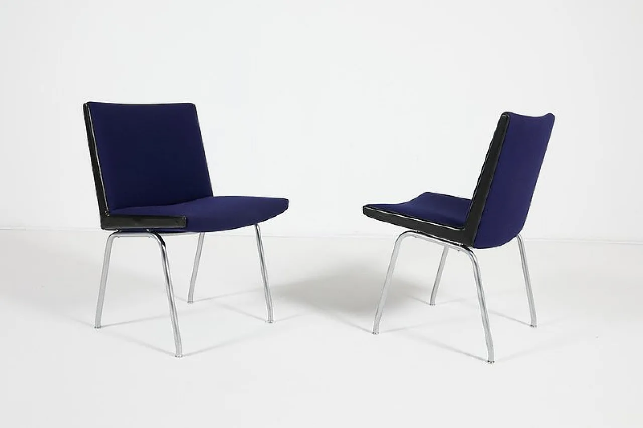 4 Airport chairs by Hans J. Wegner, 20th century 3