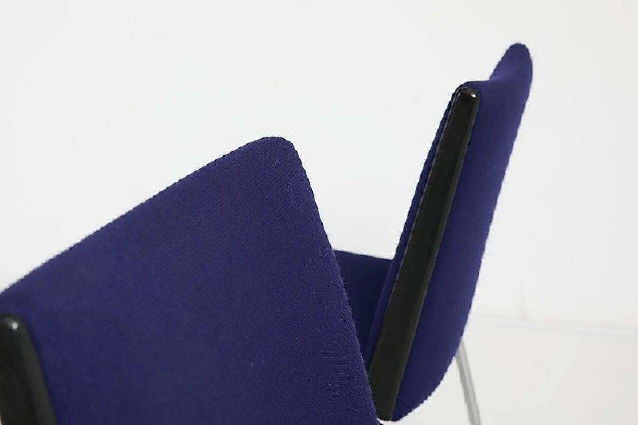 4 Airport chairs by Hans J. Wegner, 20th century 8