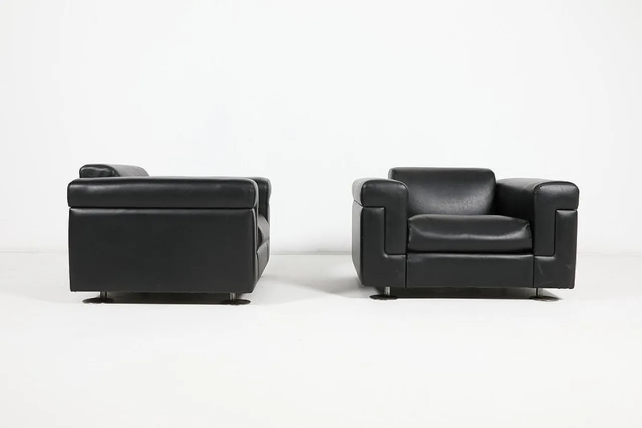 Pair of armchairs by Osvaldo Borsani for Tecno, 1960s 2
