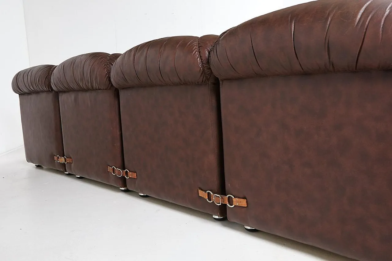 4 Modular seats, 1970s 9
