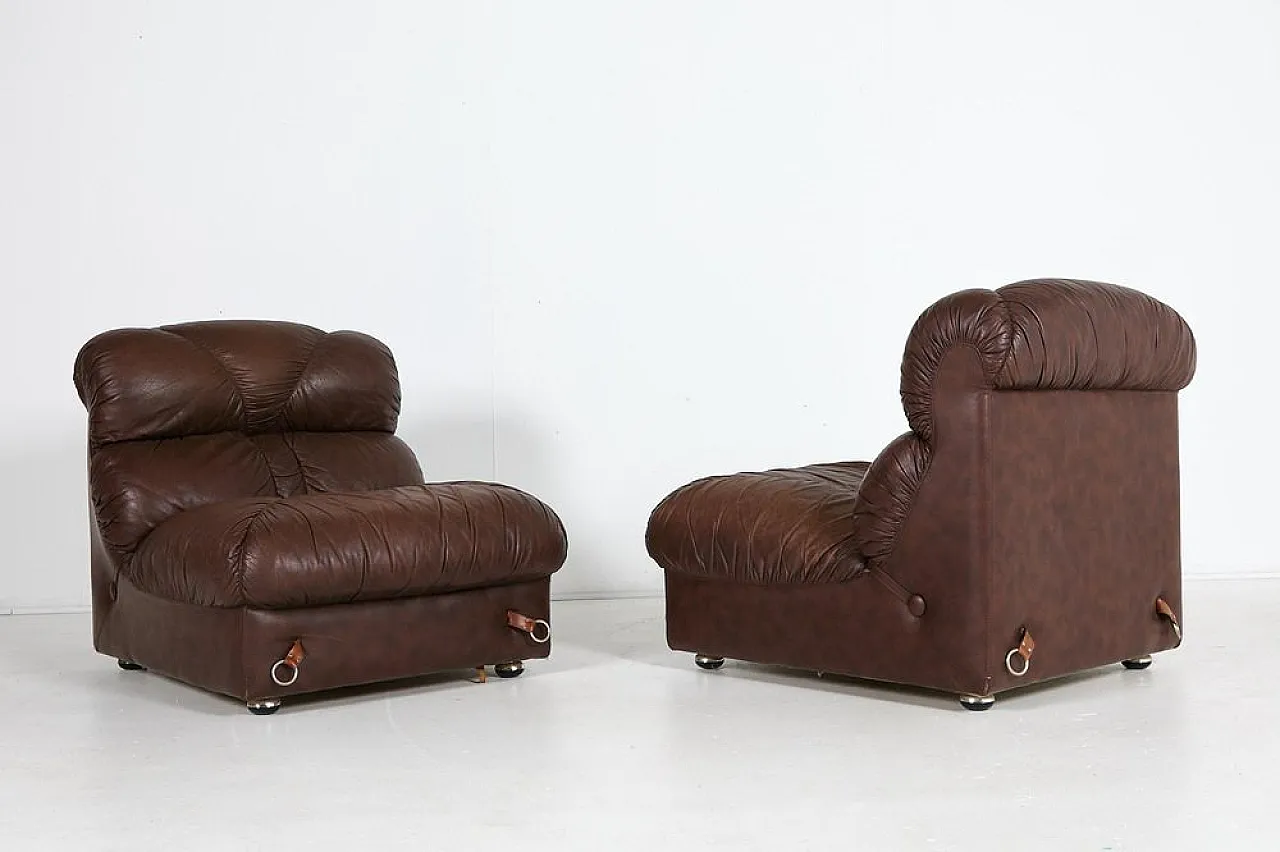 4 Modular seats, 1970s 13