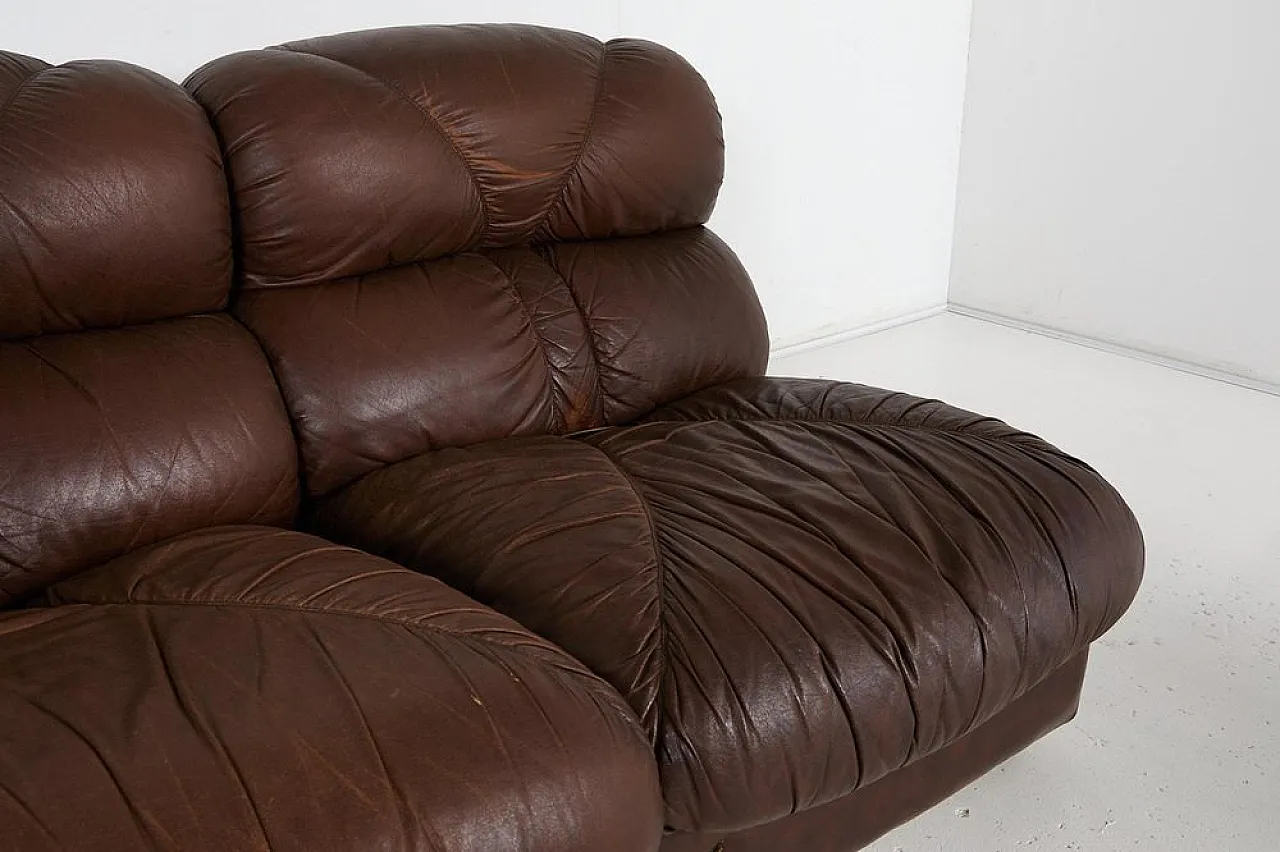 4 Modular seats, 1970s 14
