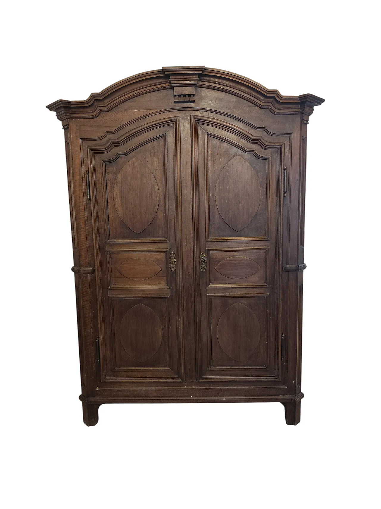 Wooden wardrobe, 18th century 1