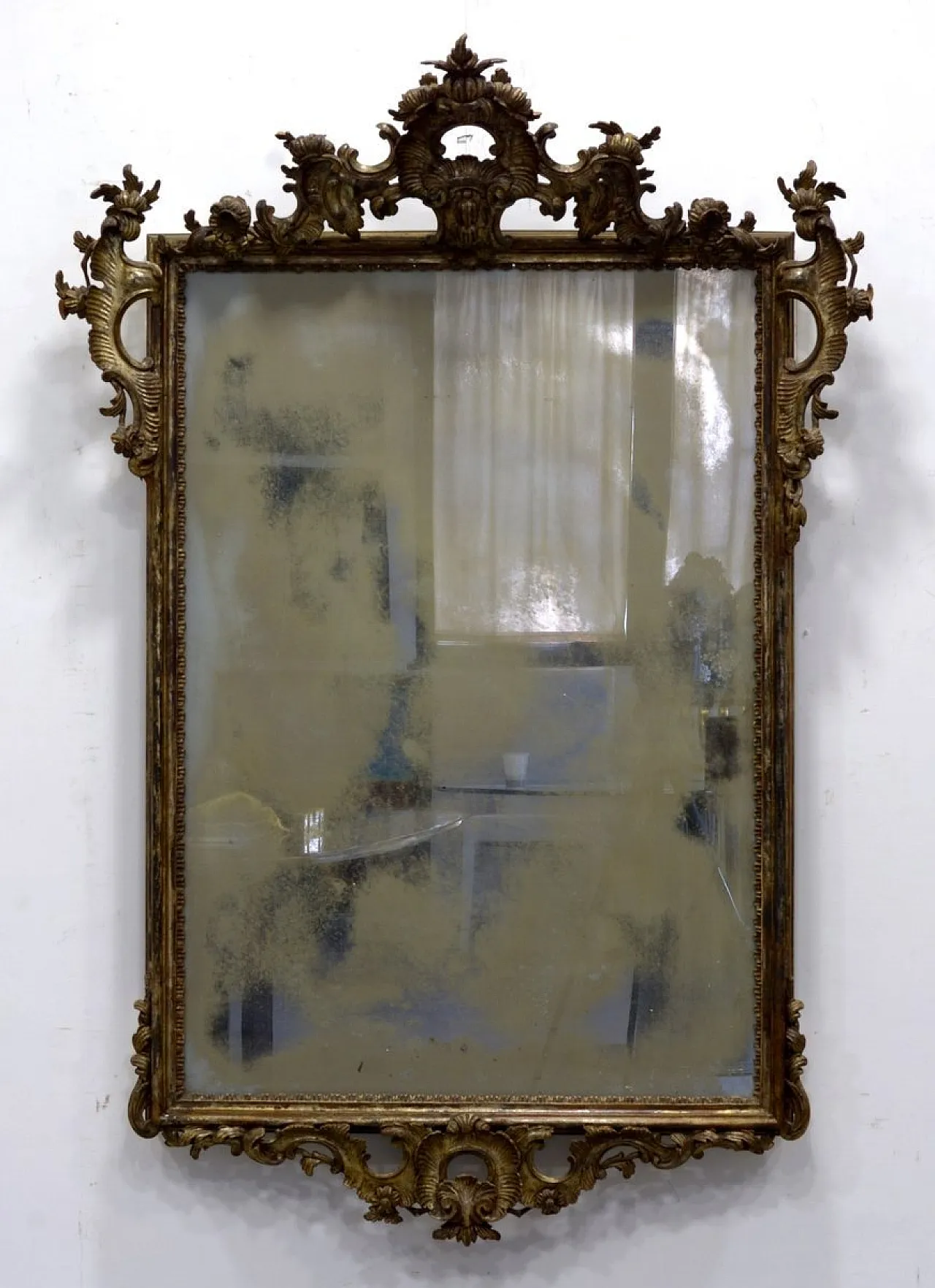 Specchio Luigi XV in legno dorato e vetro al mercurio, '800 1