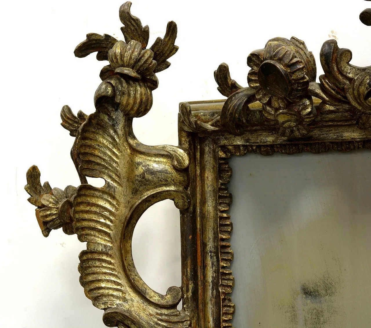 Specchio Luigi XV in legno dorato e vetro al mercurio, '800 5