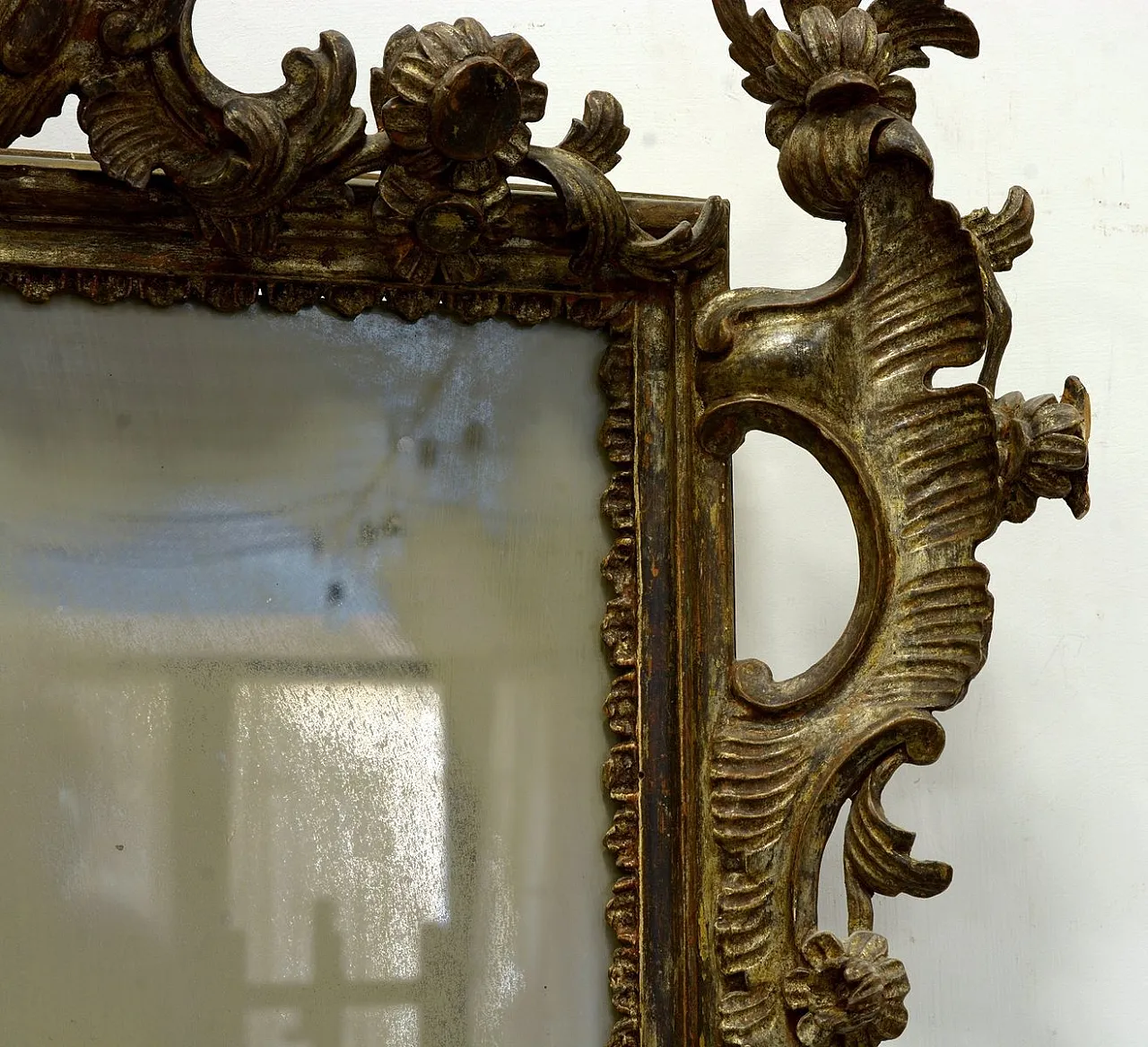 Specchio Luigi XV in legno dorato e vetro al mercurio, '800 6