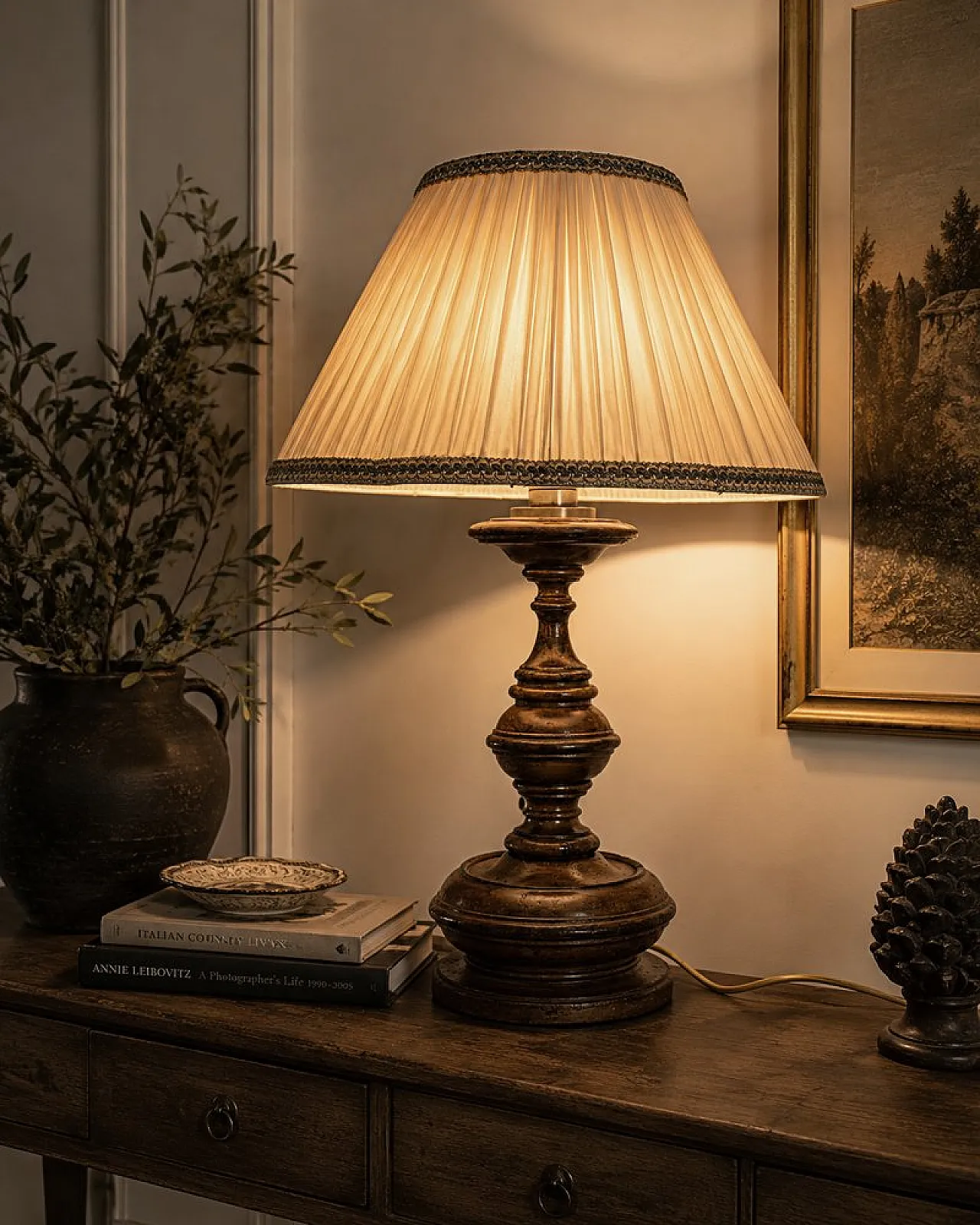 Turned wood table lamp with pleated lampshade, 1950s 6