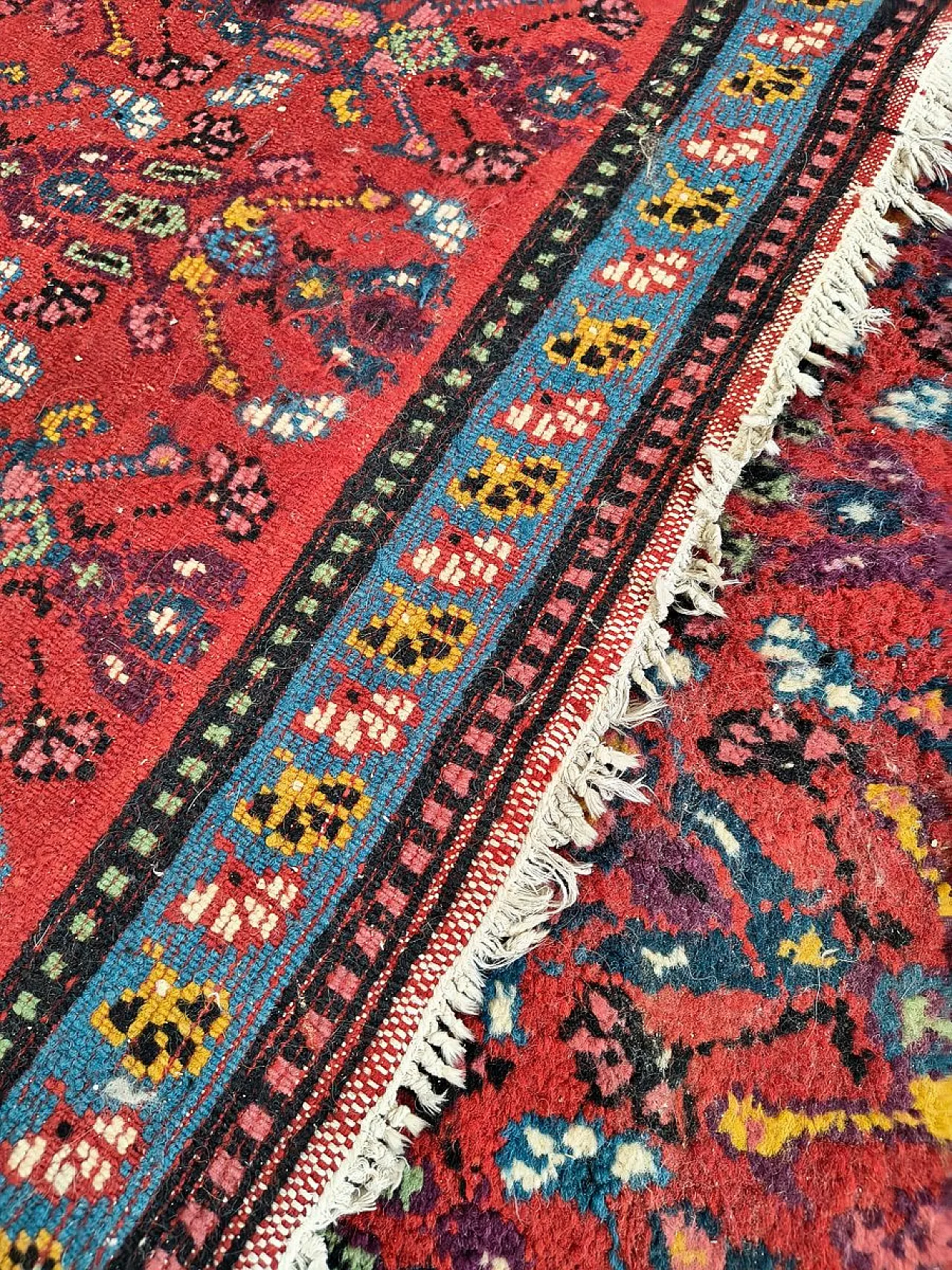 Middle Eastern hand-knotted wool rug with red floral, 1950s 3