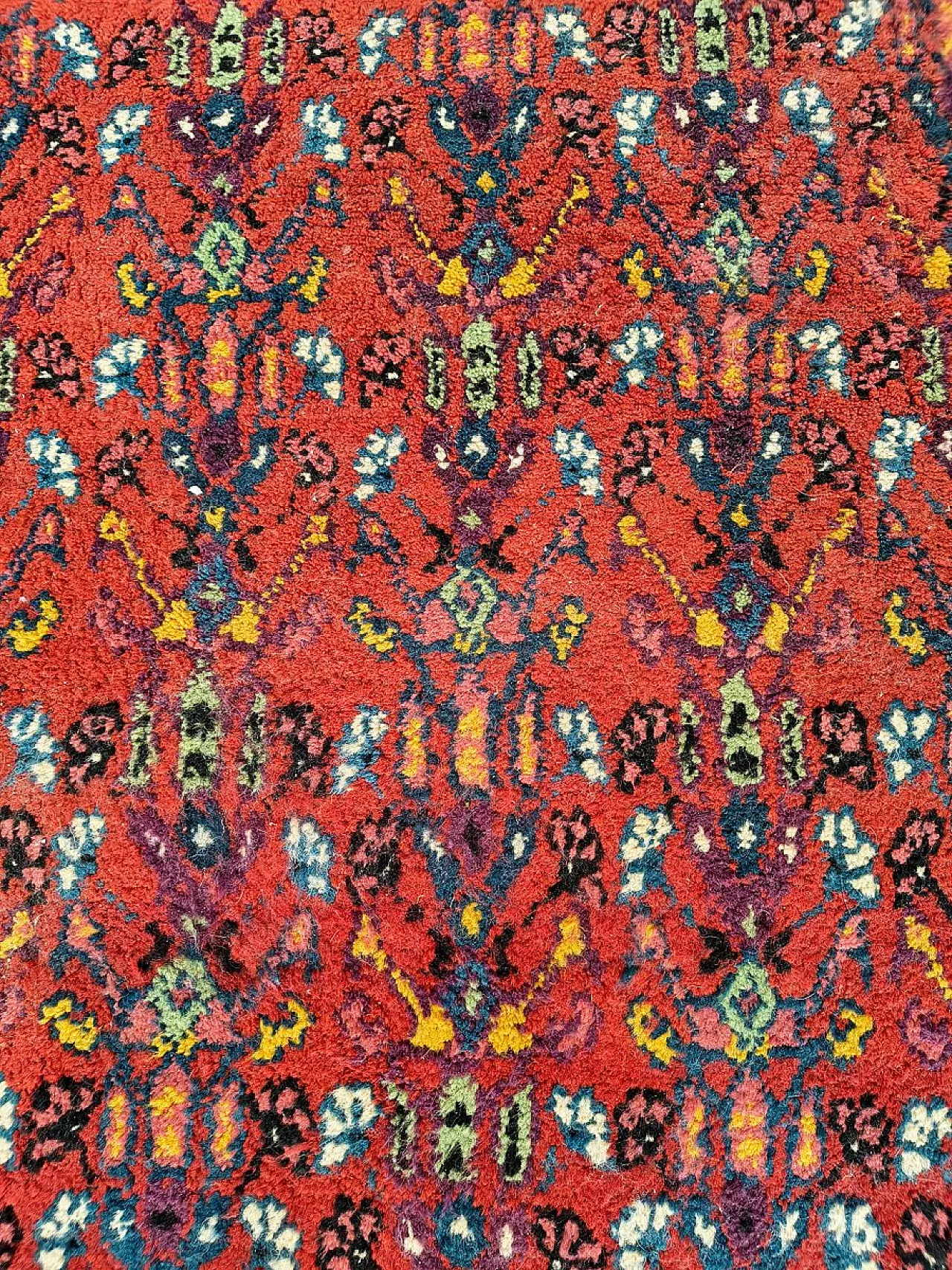 Middle Eastern hand-knotted wool rug with red floral, 1950s 7