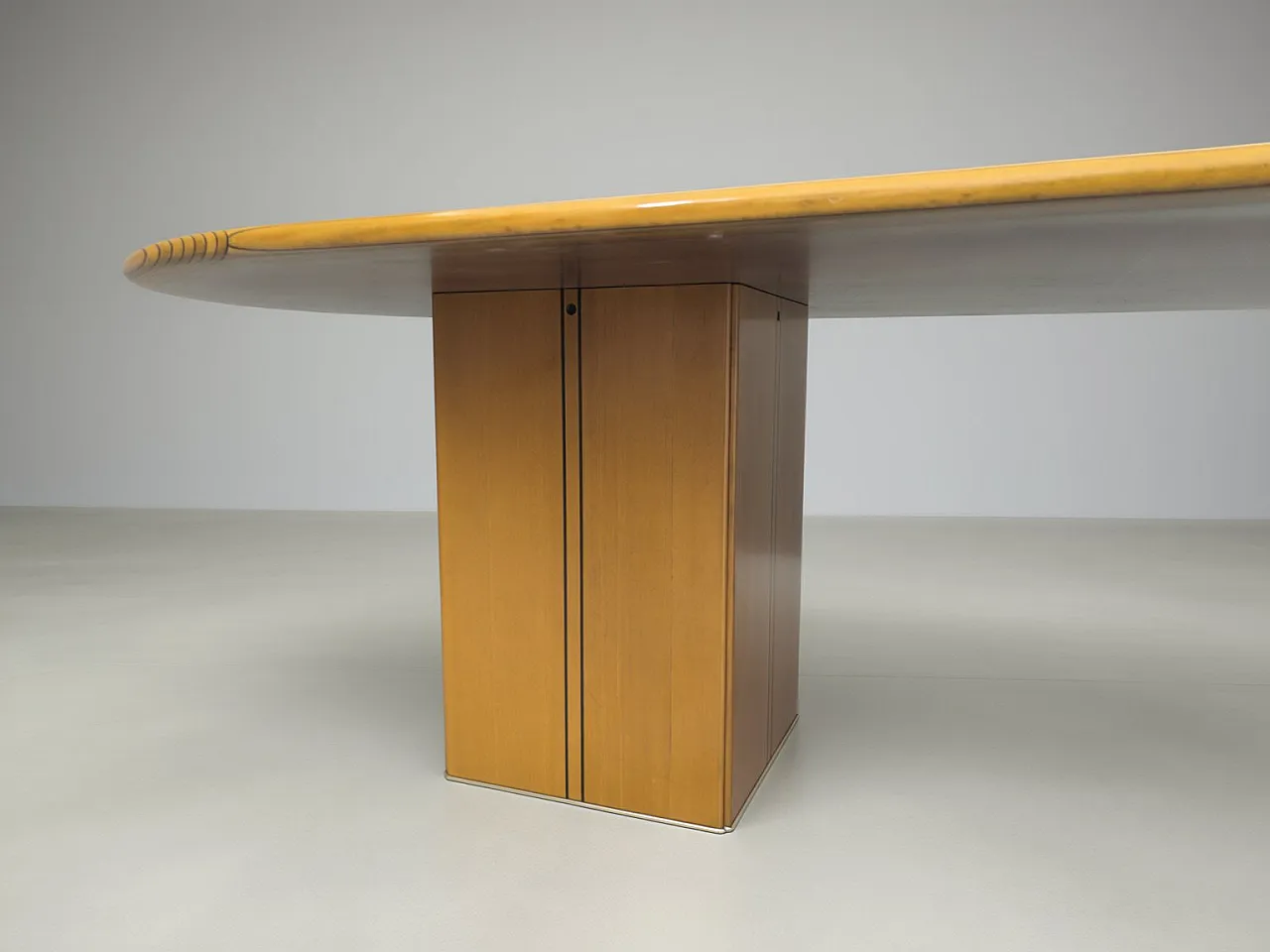 Africa table by Afra & Tobia Scarpa for Maxalto, 1970s 5