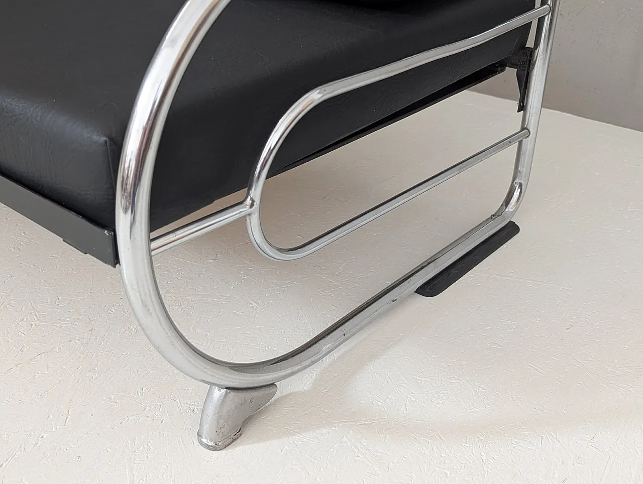 Bauhaus tubular steel sofa by Hynek Gottwald, 1930s 8