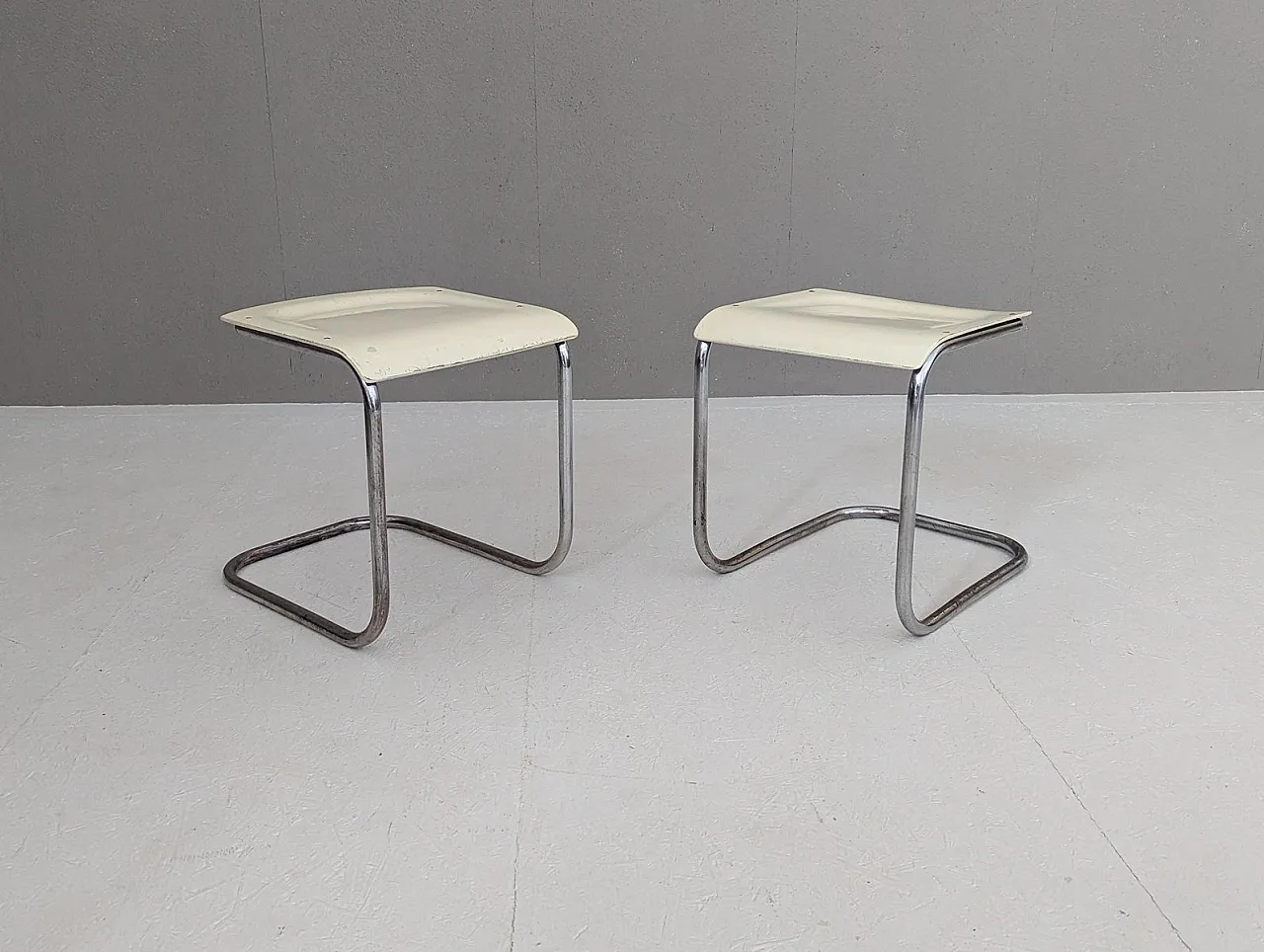 Pair of cantilever Stools by Mart Stam for Mücke Melder, 1930s 2