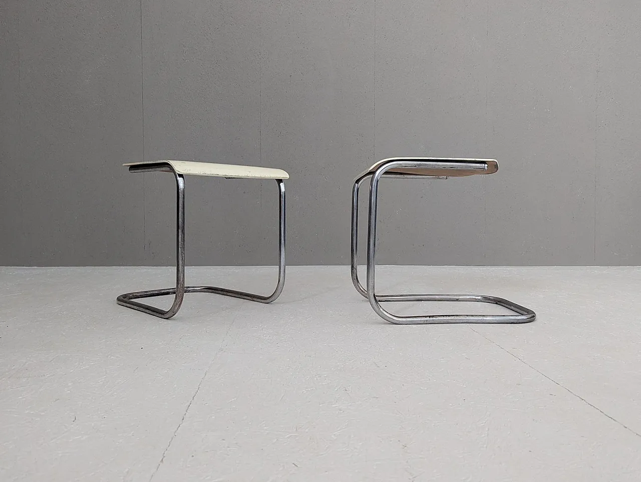 Pair of cantilever Stools by Mart Stam for Mücke Melder, 1930s 5