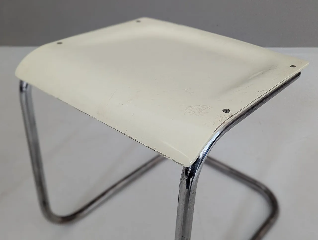 Pair of cantilever Stools by Mart Stam for Mücke Melder, 1930s 9