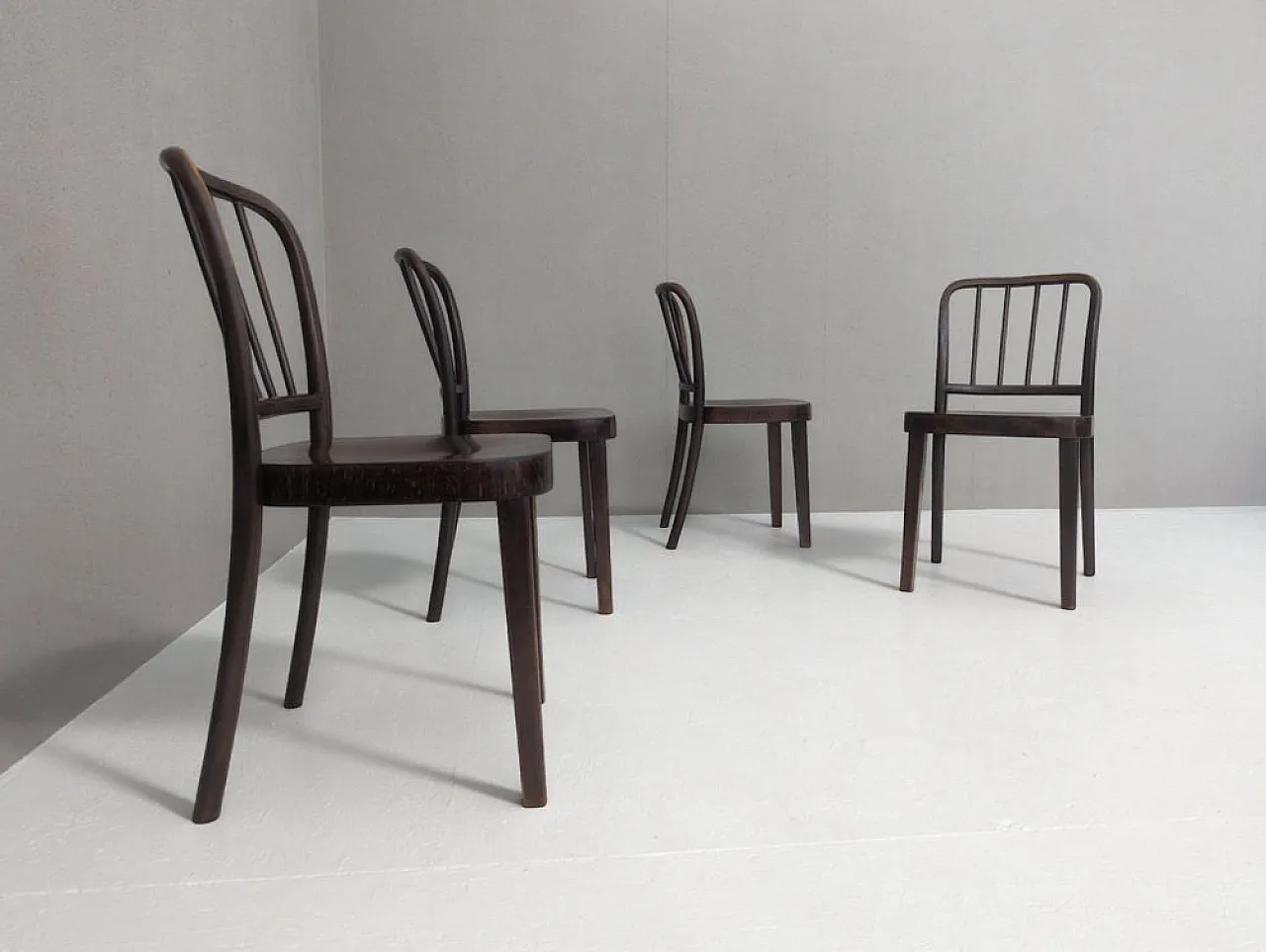 4 Dining chairs by Josef Hoffmann for Thonet, 1930s 2