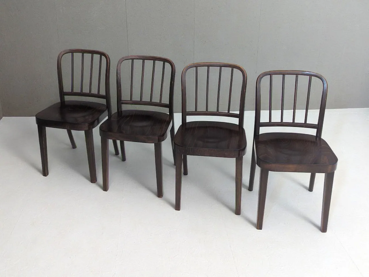 4 Dining chairs by Josef Hoffmann for Thonet, 1930s 3