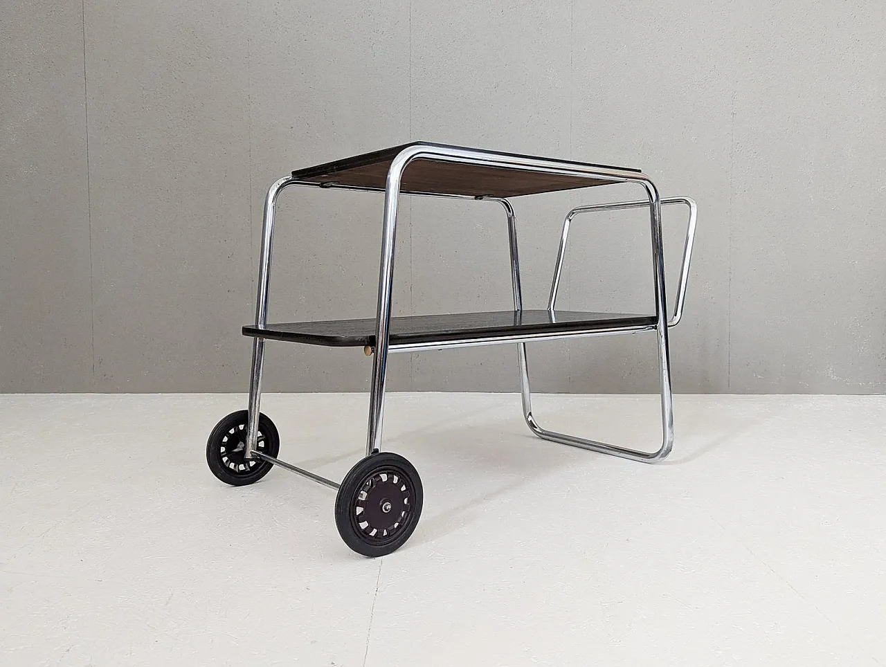 Bauhaus tubular steel serving cart by Robert Slezák, 1930s 2