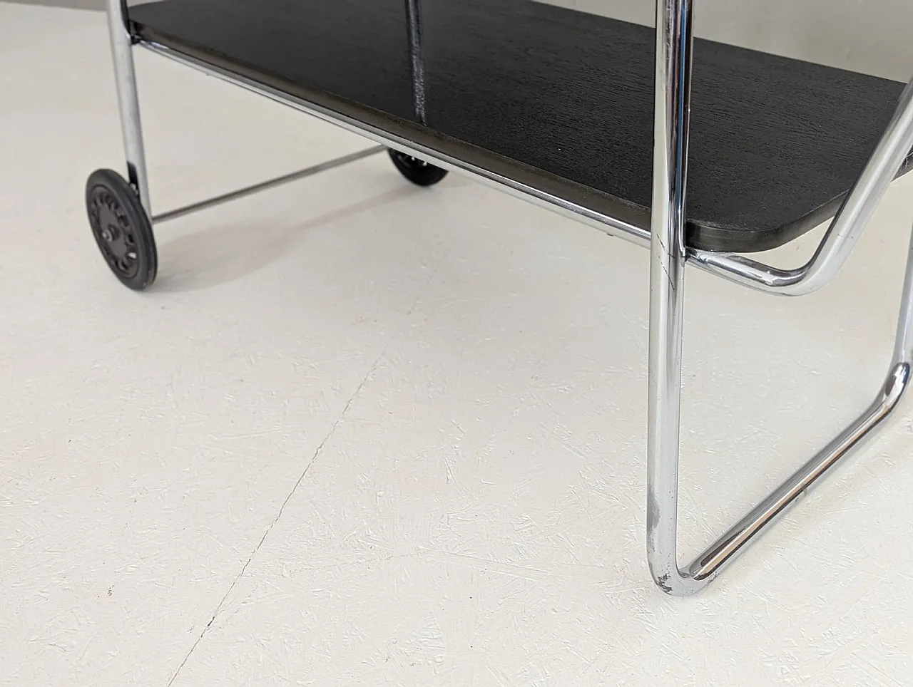 Bauhaus tubular steel serving cart by Robert Slezák, 1930s 8