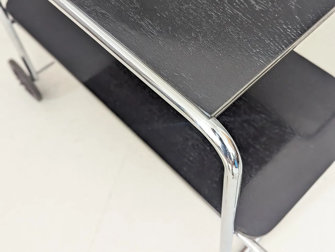 Bauhaus tubular steel serving cart by Robert Slezák, 1930s 10