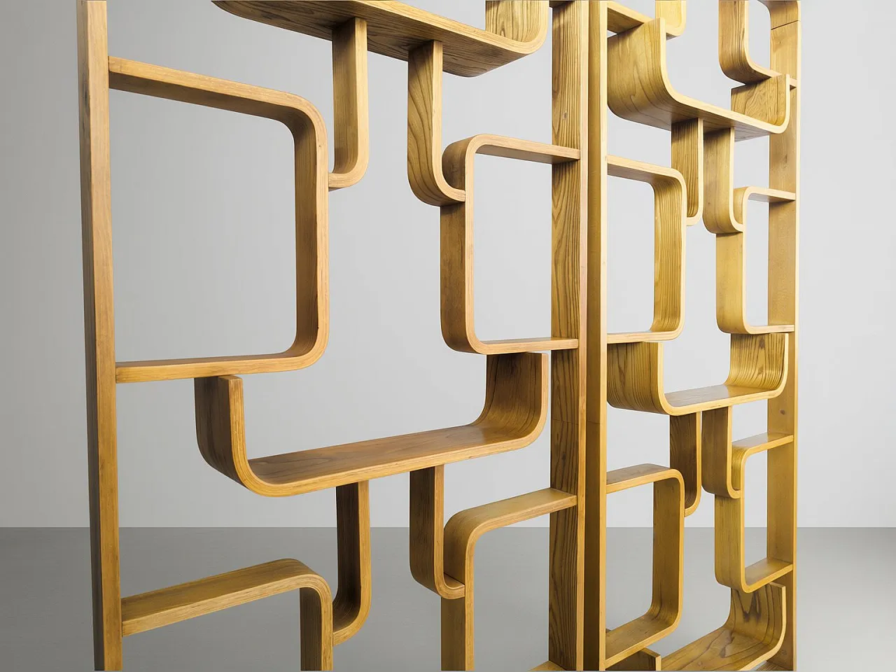 Pair of sculptural bentwood room dividers by Ludvik Volak, 1960s 7