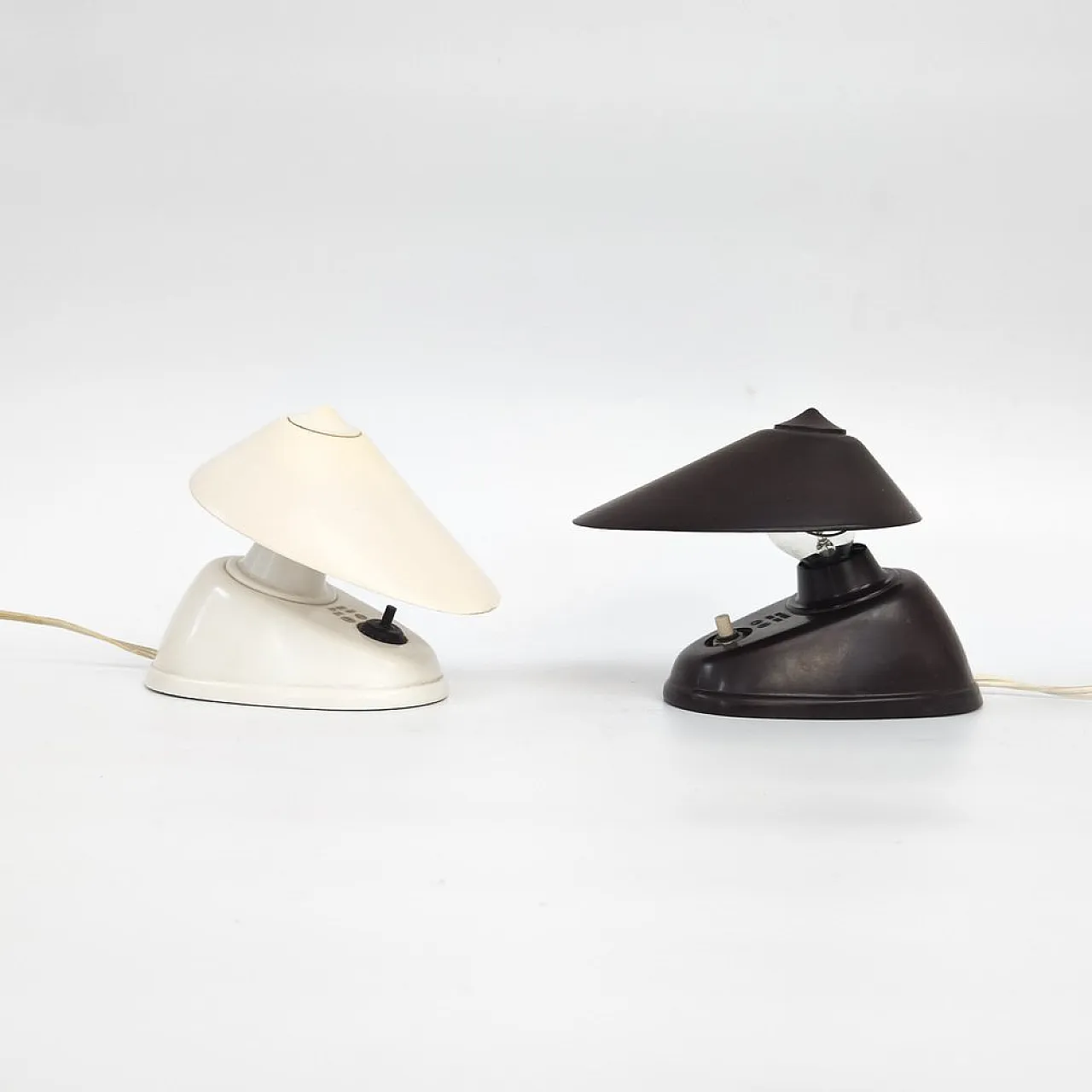 Coppia di lampade Bauhaus in bachelite di Elektrosvit, anni '50 2