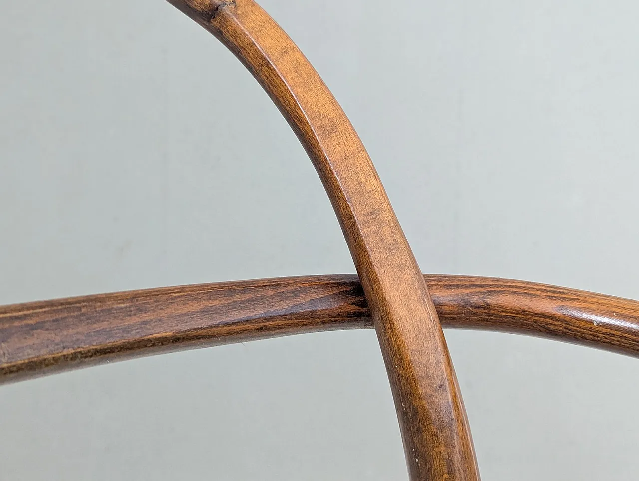 Pair of 615 bentwood armchairs by Radomír Hofman for Ton, 1960s 11
