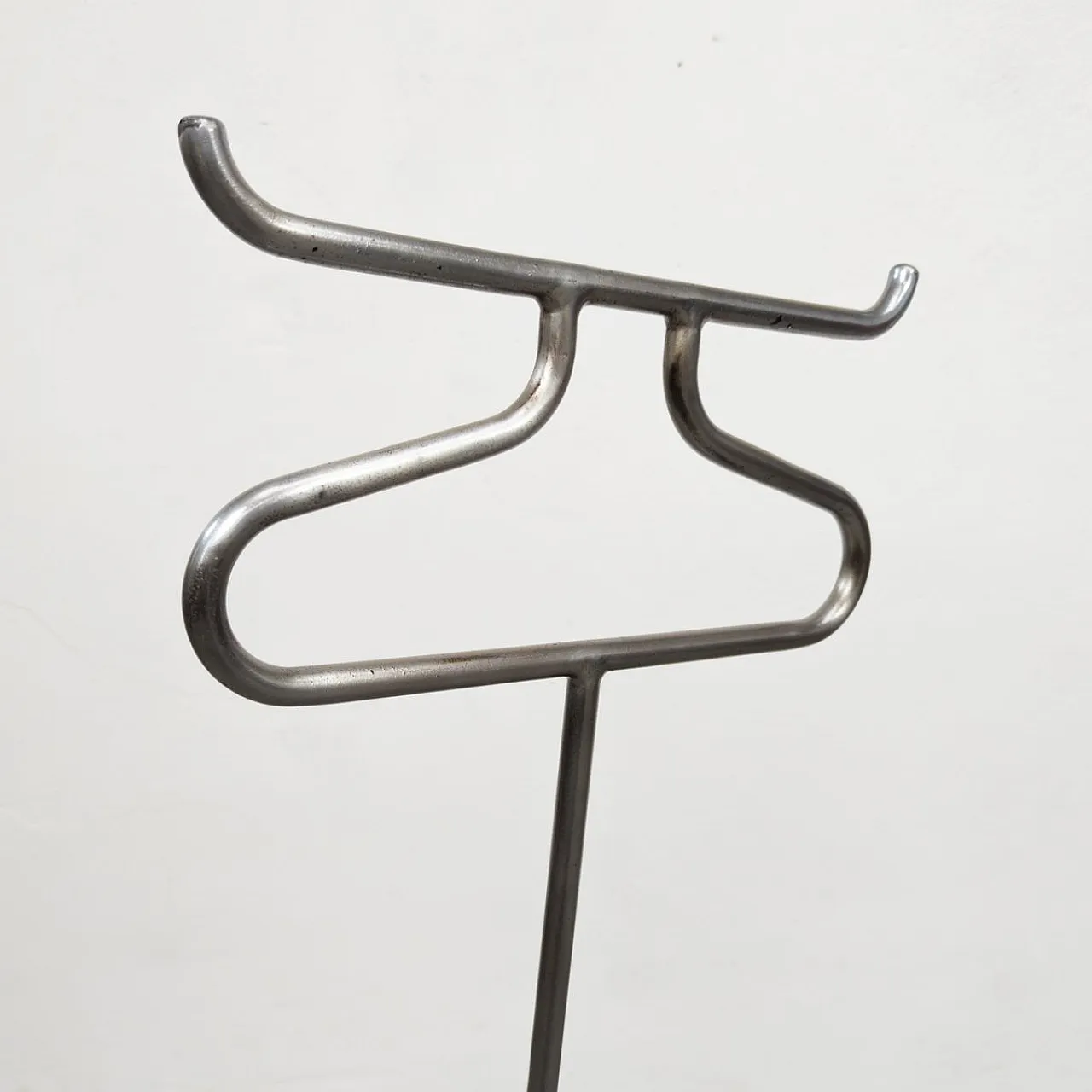 Tubular steel coat rack/valet V17 by Robert Slezák, 1930s 5