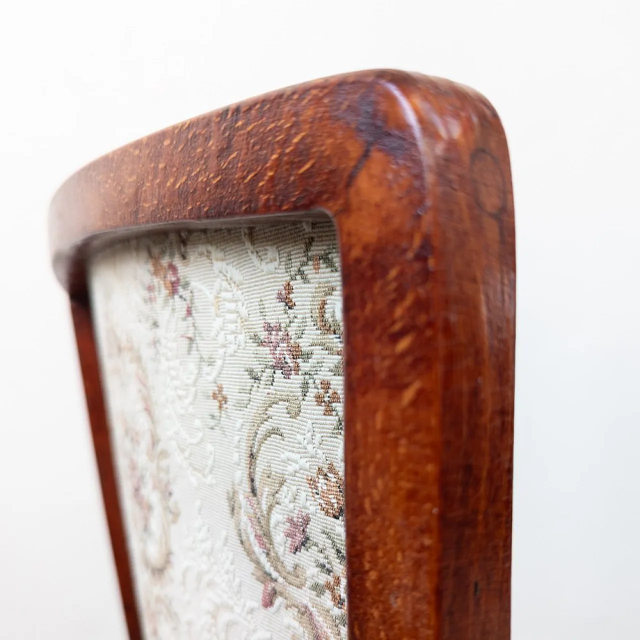 Pair of bentwood chairs by Gustav Siegel for J&j Kohn, 19th century 6