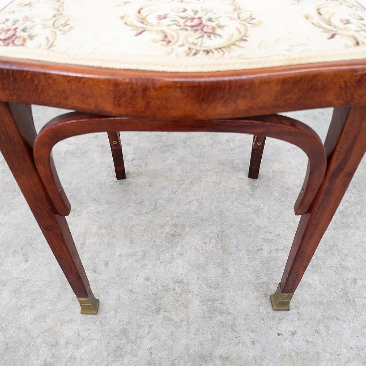 Pair of bentwood chairs by Gustav Siegel for J&j Kohn, 19th century 9