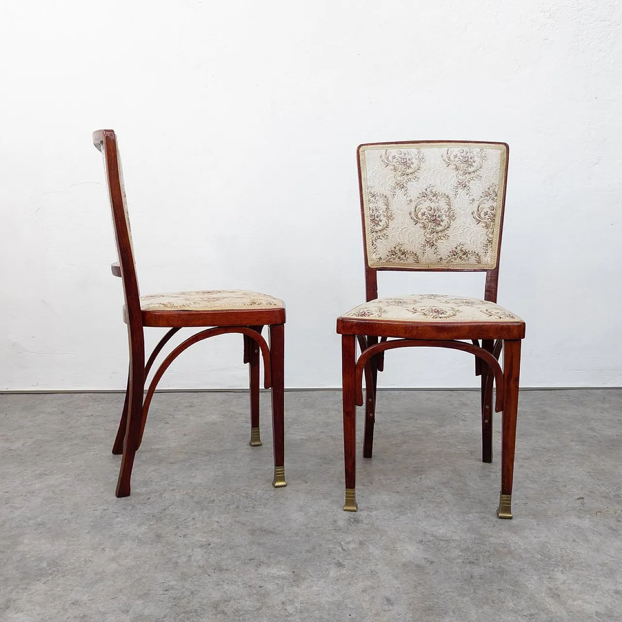 Pair of bentwood chairs by Gustav Siegel for J&j Kohn, 19th century 10