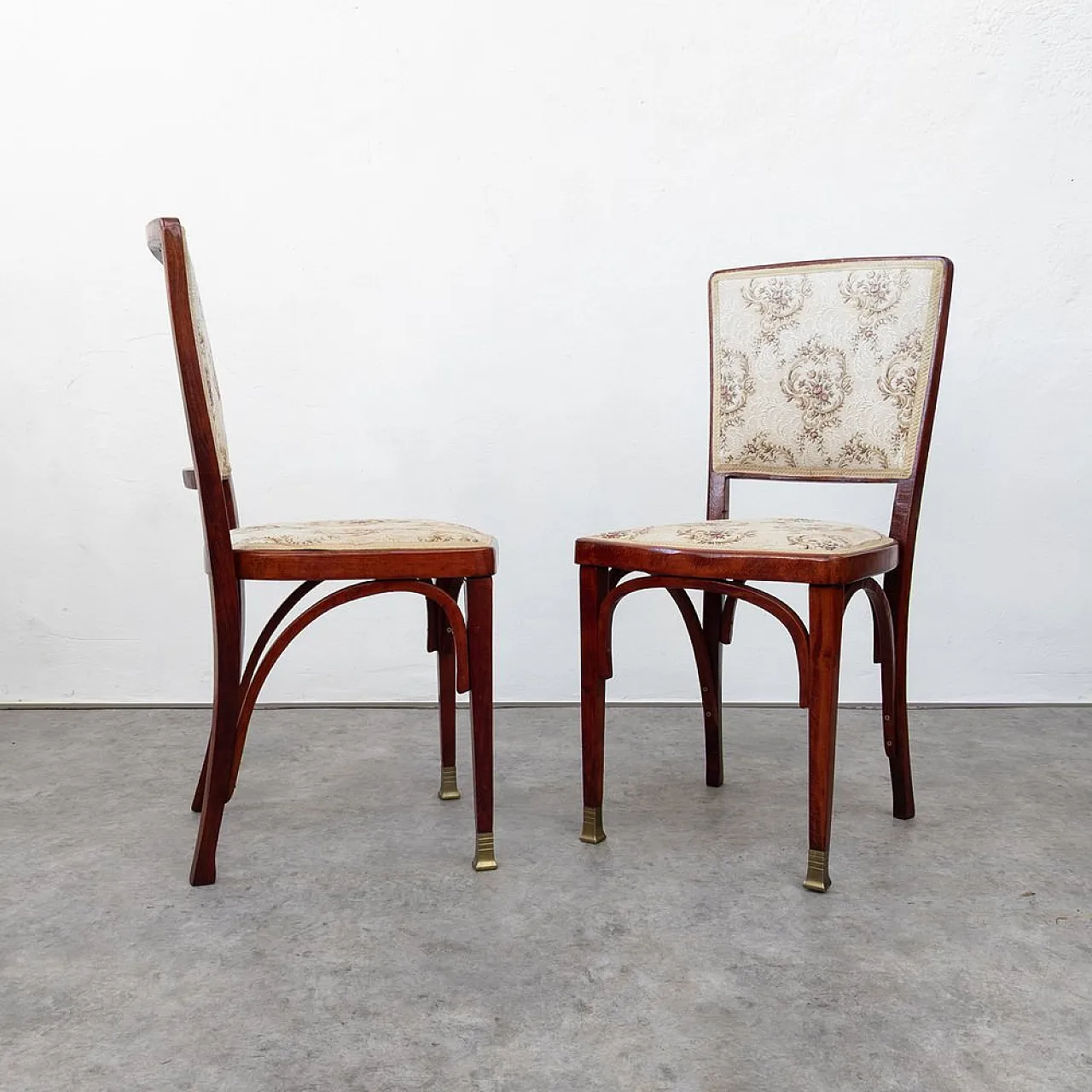 Pair of bentwood chairs by Gustav Siegel for J&j Kohn, 19th century 11