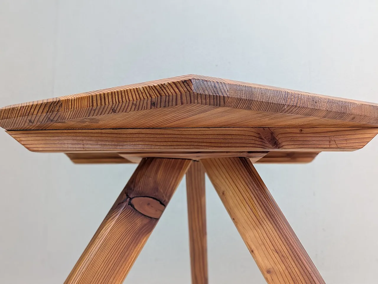 Hexagonal pine side table in the style of Pierre Chapo, 1970s 5