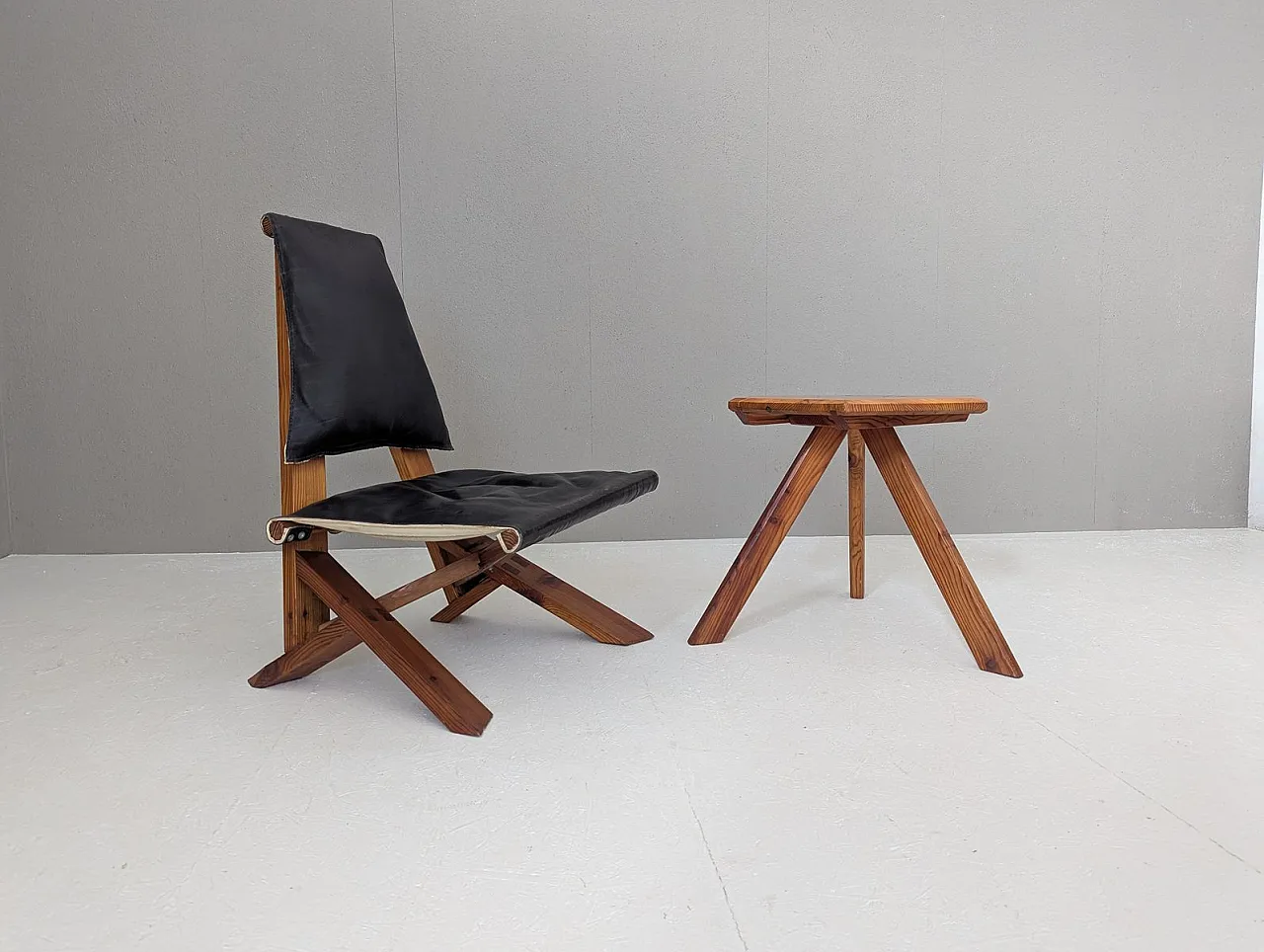 Hexagonal pine side table in the style of Pierre Chapo, 1970s 8
