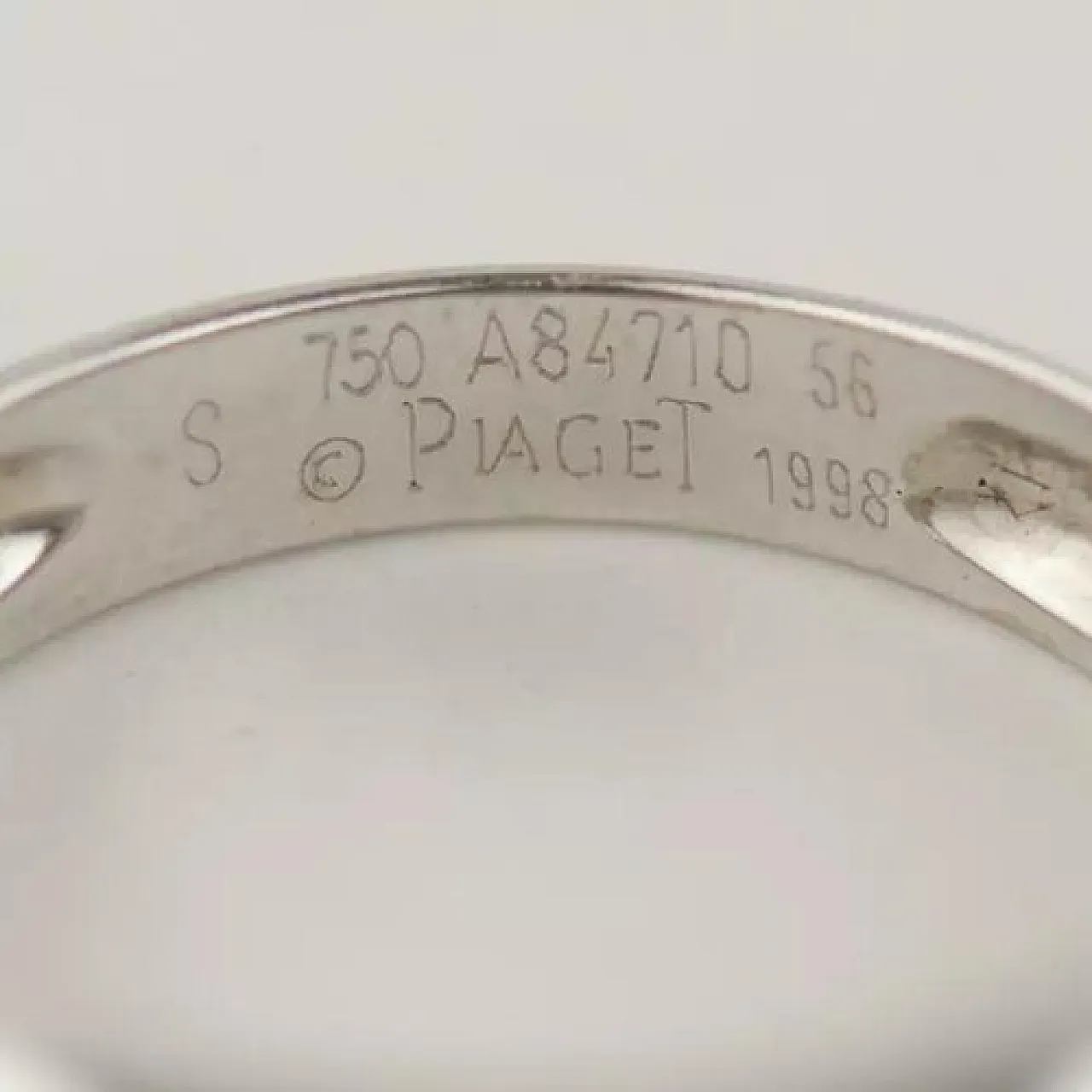 Piaget 18k white gold ring with sapphire and diamond, 20th century 2
