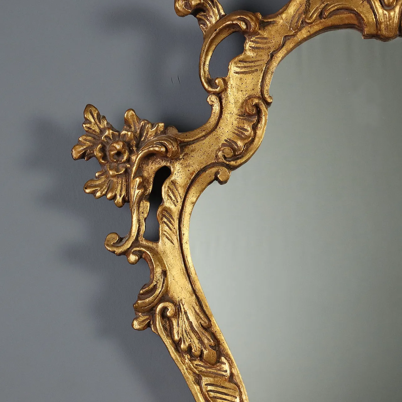 Specchiera in legno dorato stile Barocchetto, '900 5
