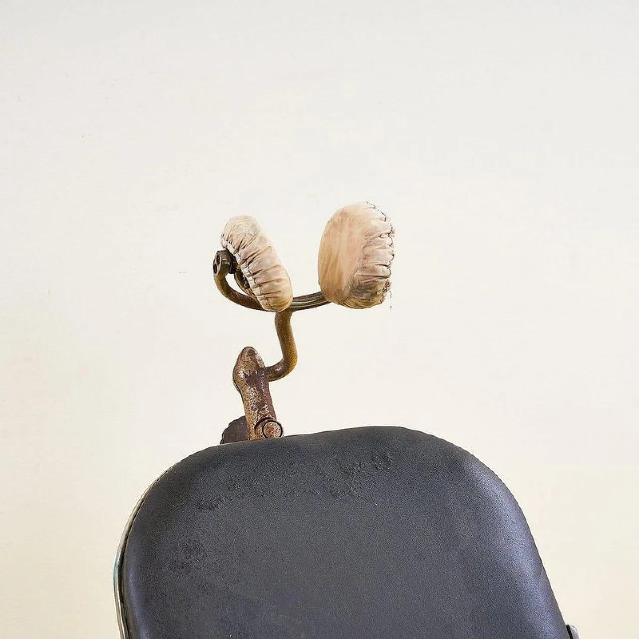 Metal barber stool, 1950s 3