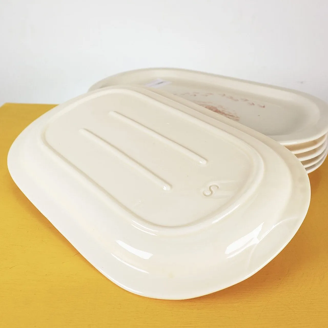 6 Piatti Mulino Bianco ovali in ceramica bianca, anni '80 6