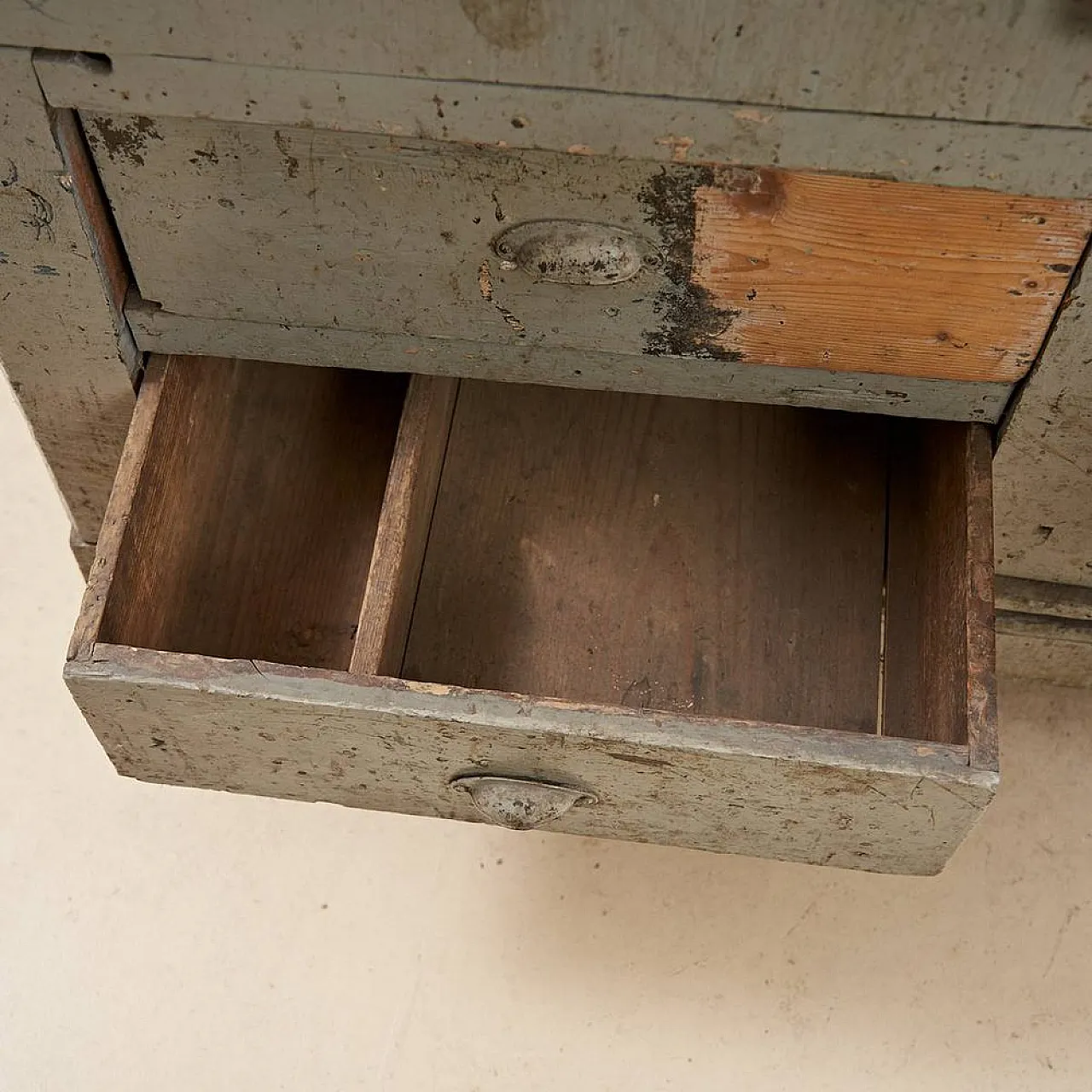 Wooden Work bench with Vice and Drill, 1930s 8