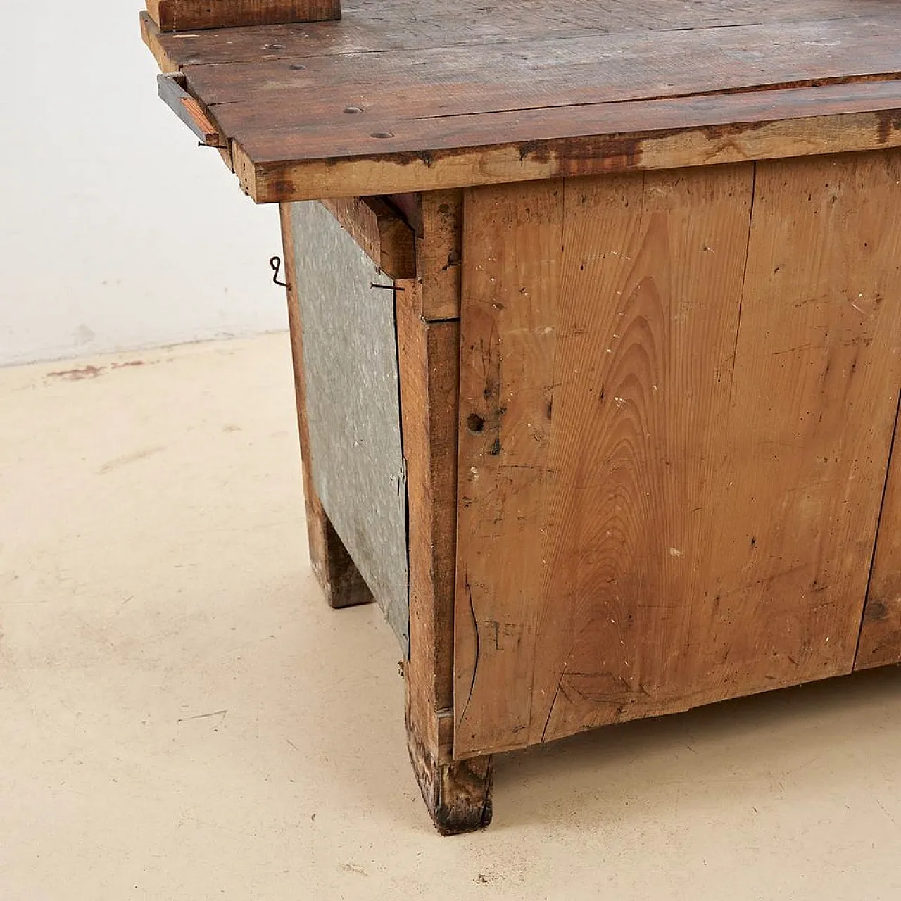 Wooden Work bench with Vice and Drill, 1930s 17