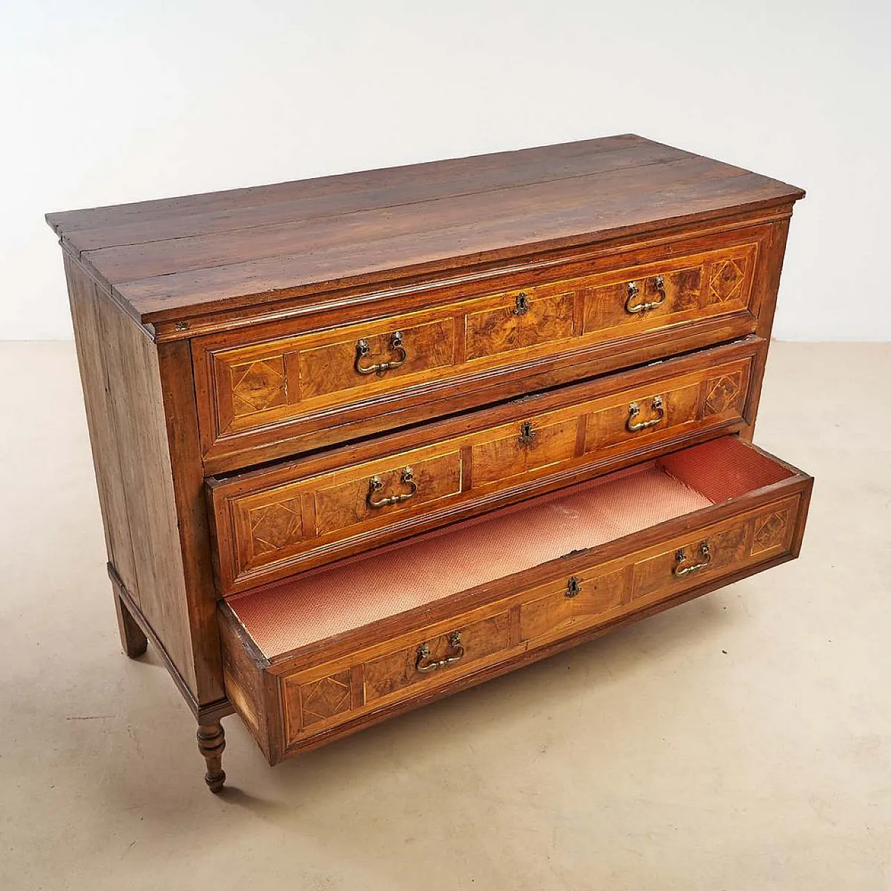Wooden inlaid Chest of Drawers, 20th century 2