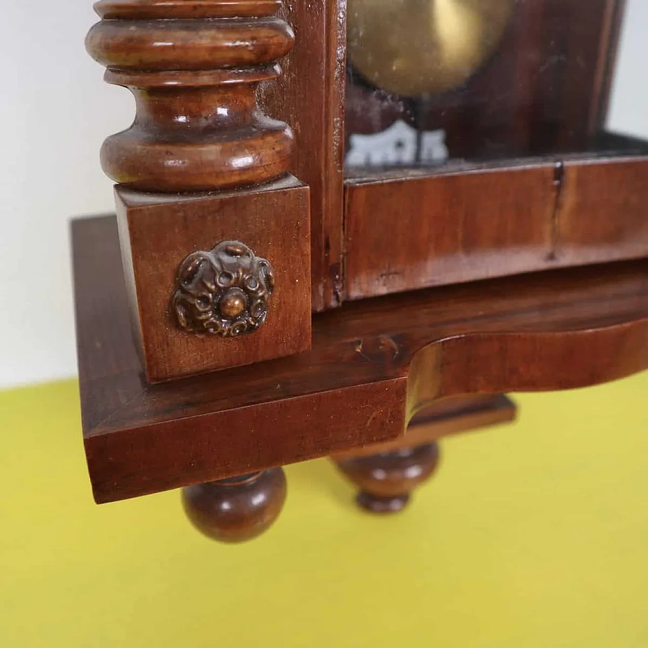 Wall Pendulum Clock in wood eith horse, 20th centrury 3