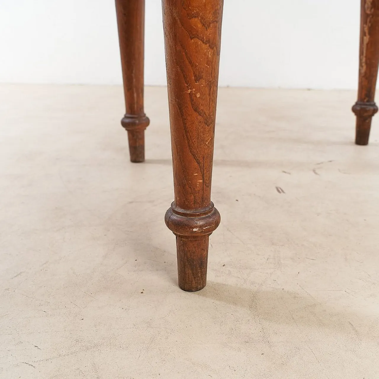Romagnolo table in elm, 19th century 5