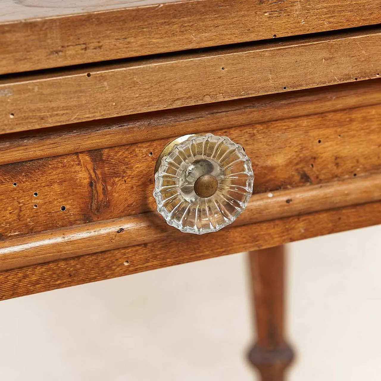 Romagnolo table in elm, 19th century 8