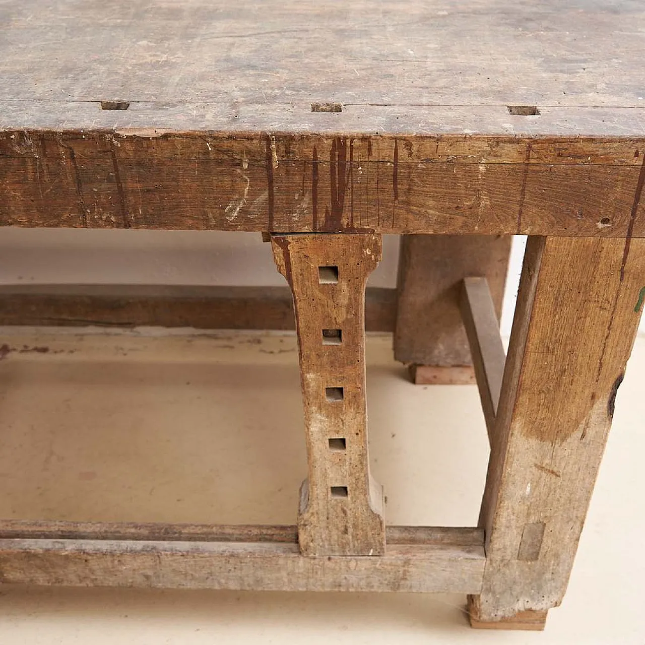Antique carpenter Work table in Wood, 20th century 4