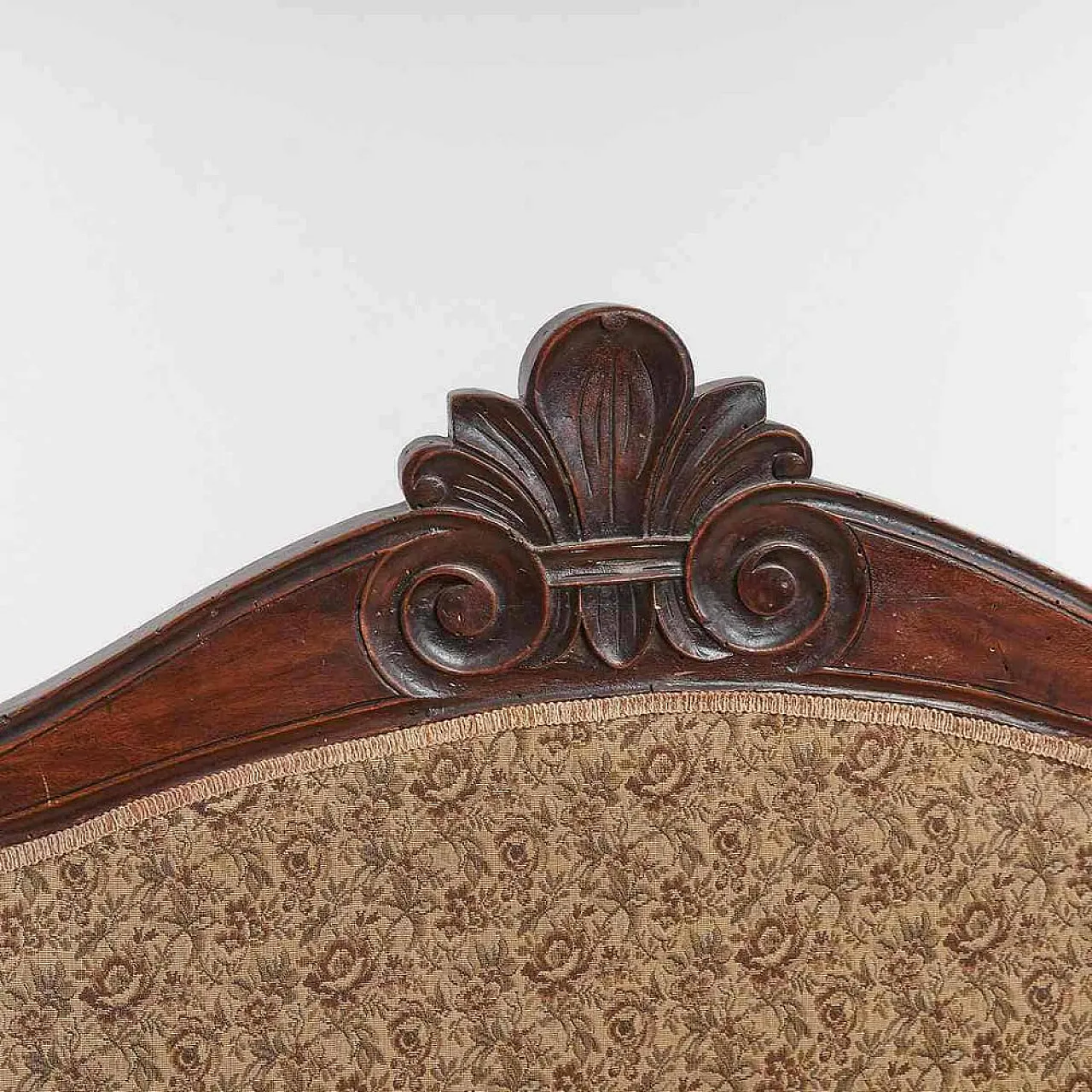 Luigi Filippo sofa in walnut, mid-19th century 9